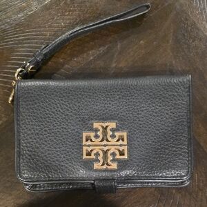 Tory Burch Elegant Black Wristlet with Gold Accent
